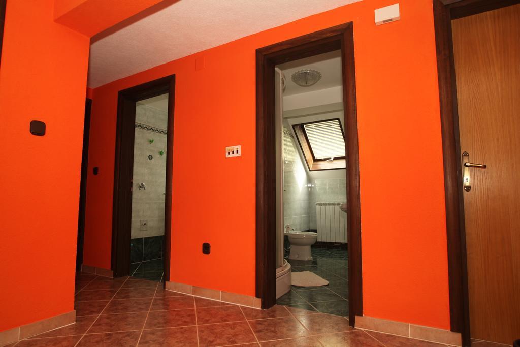 אוטוצאץ Rooms Markovic מראה חיצוני תמונה